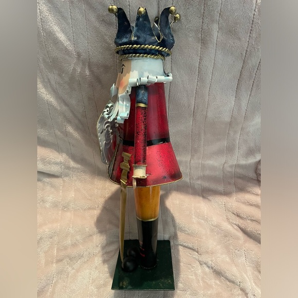 Vintage Traditional Christmas Nutcracker Figurine 19” tall 8” wide. - Picture 5 of 6